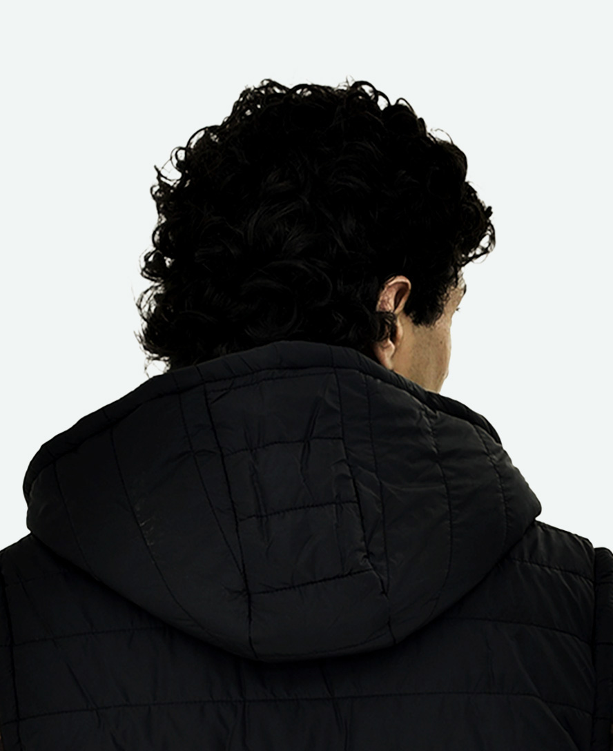 Men’s Sleeveless Puffer Jacket (with hood)