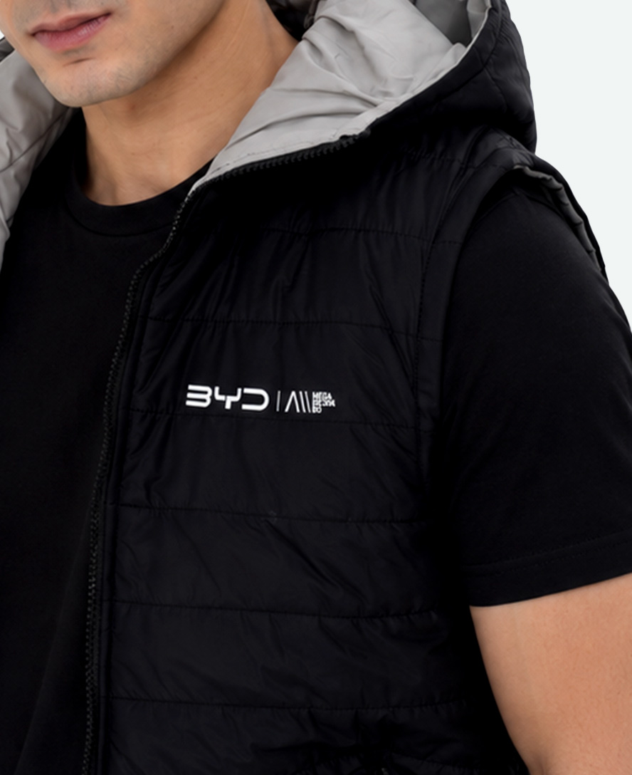 Men’s Sleeveless Puffer Jacket (with hood)
